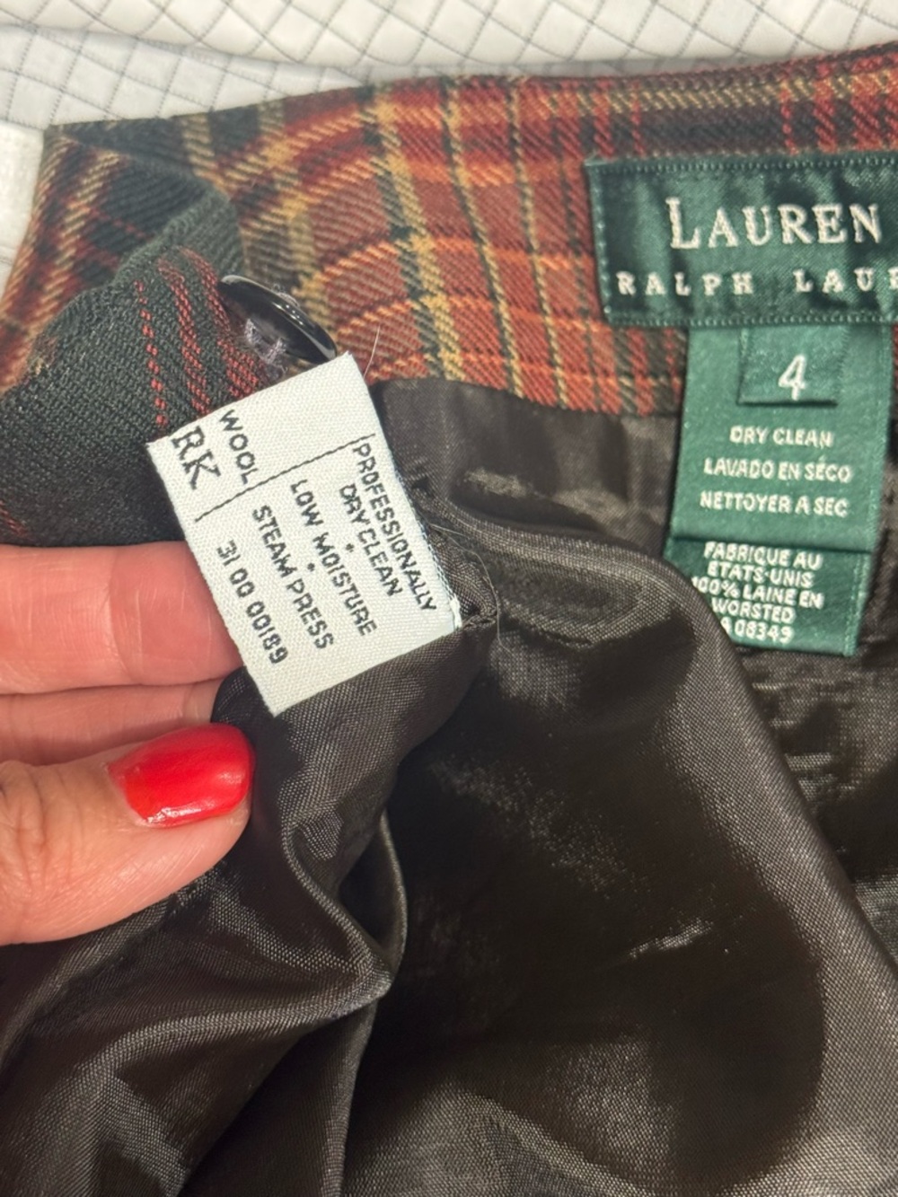 Lauren Ralph Lauren 100% wool plaid wrap skirt leather buckle detail - Picture 8 of 11